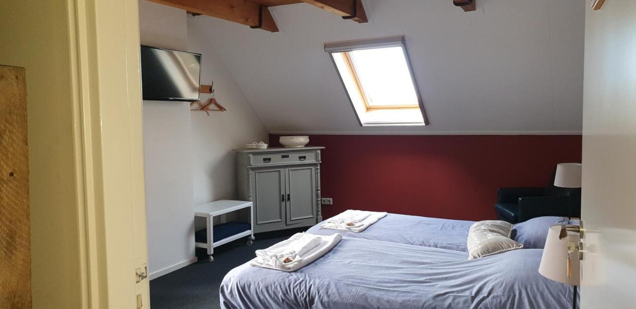 Bed And Breakfast "De Smousenhoek" เอาด์ดอร์ป ภายนอก รูปภาพ